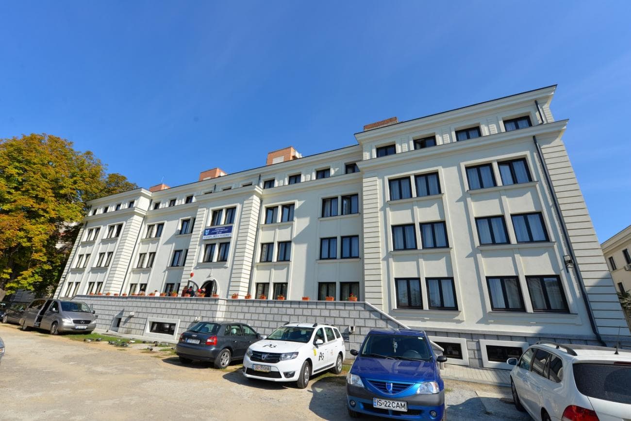 Facultatea de Medicină Târgu Mureș 2