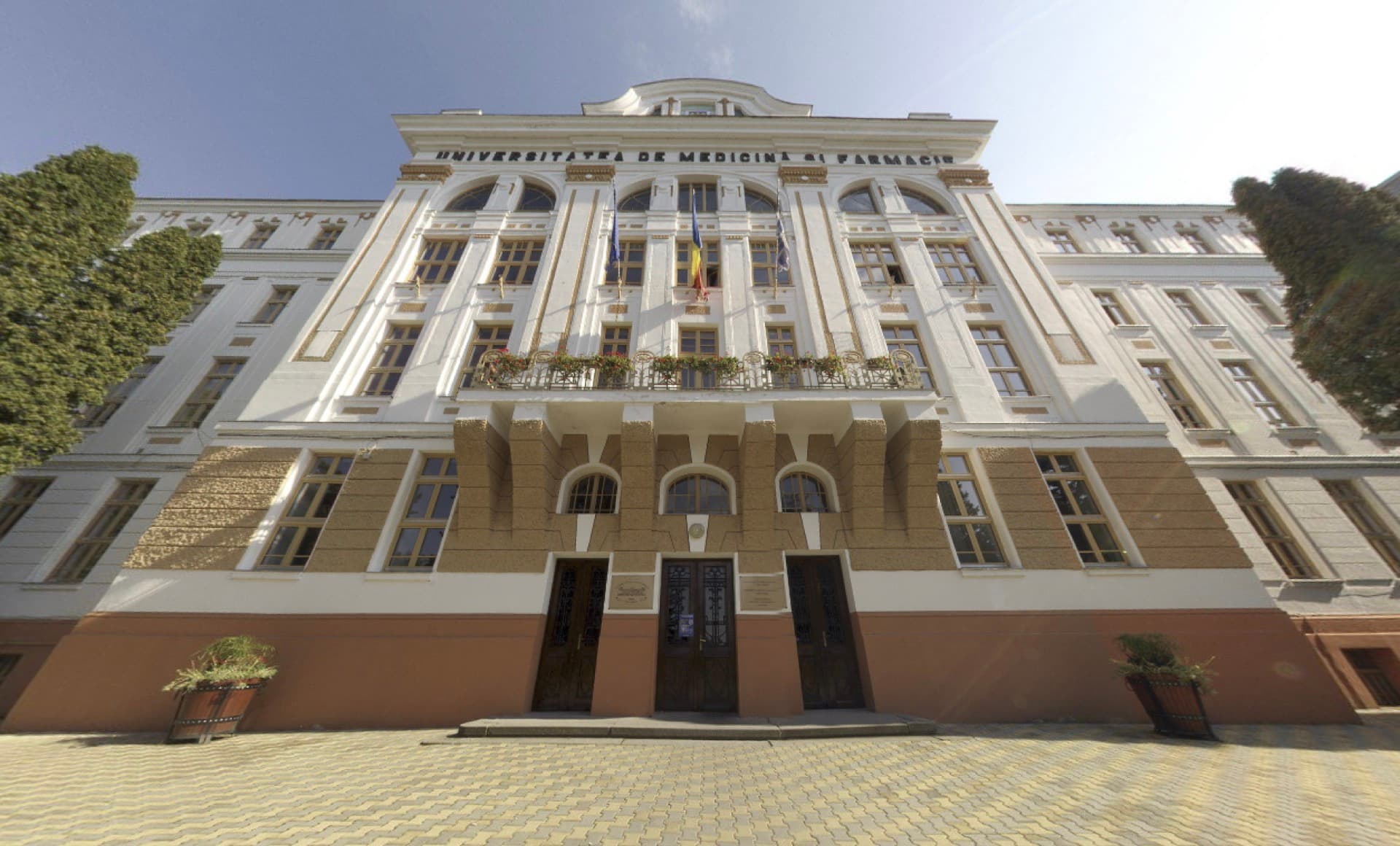 Facultatea de Medicină Târgu Mureș 3